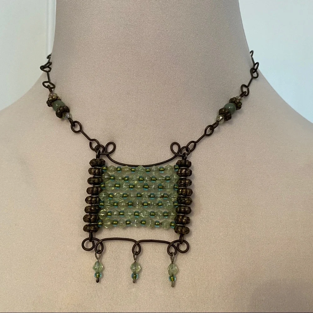 NECKLACE CHOKER GREEN BEADS CRYSTALS PEWTER COLOR PIN ART BOHEMIAN BOHO 16”